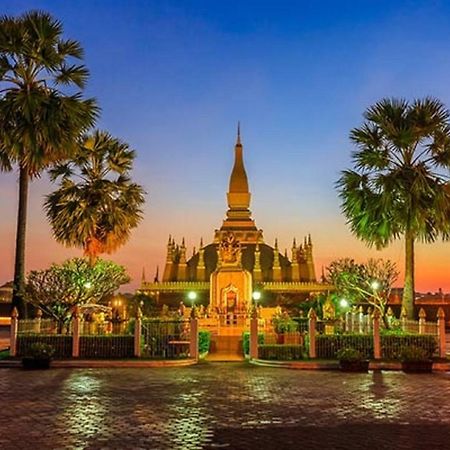 Green Land Hotel Ban Nongdouang Екстериор снимка