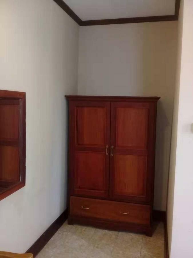 Green Land Hotel Ban Nongdouang Екстериор снимка