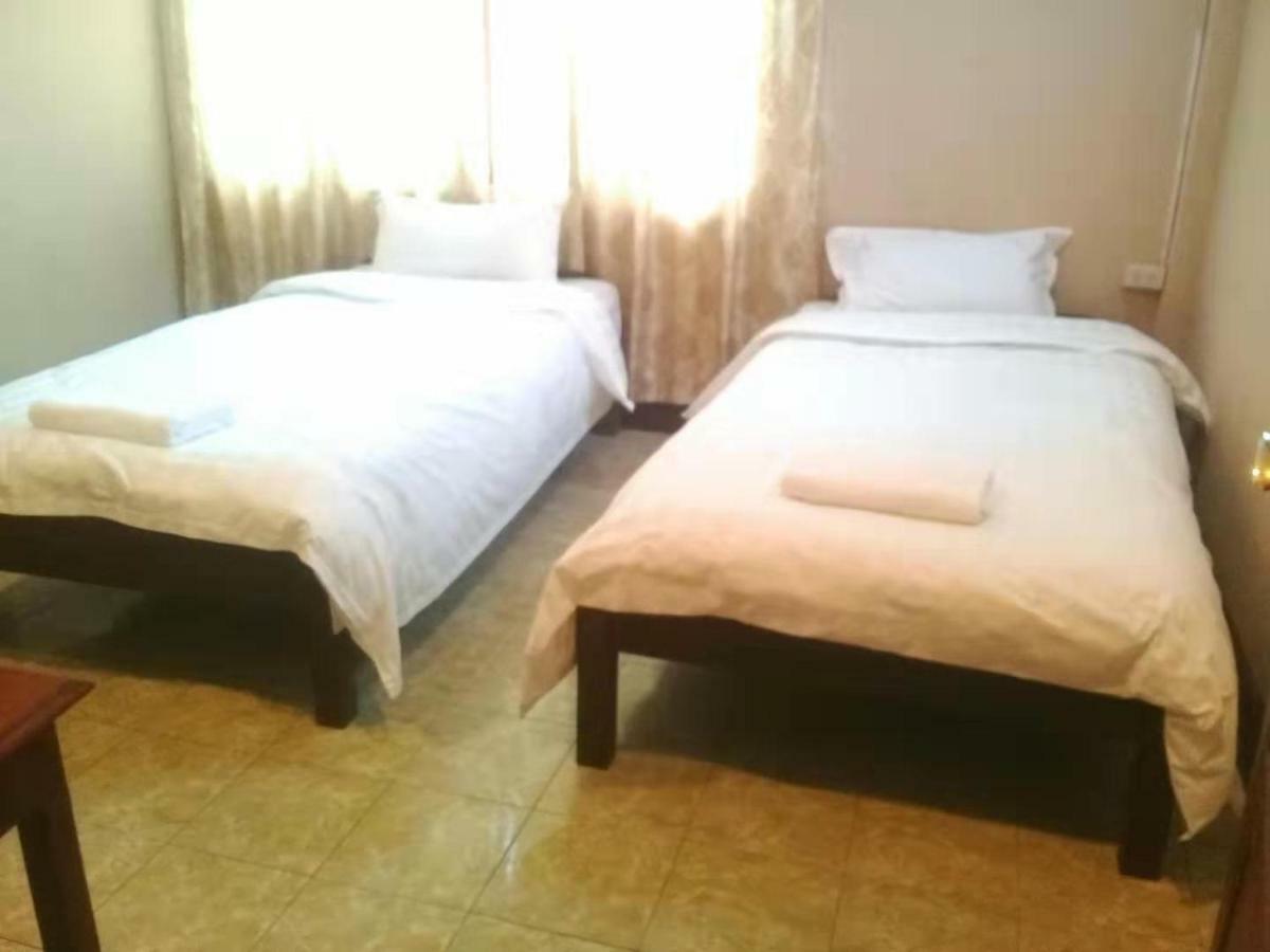 Green Land Hotel Ban Nongdouang Екстериор снимка