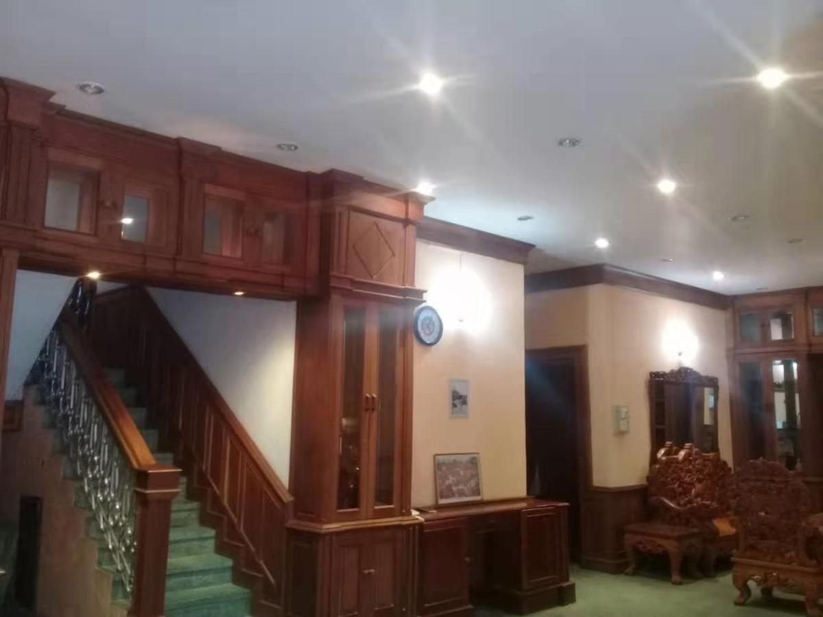 Green Land Hotel Ban Nongdouang Екстериор снимка
