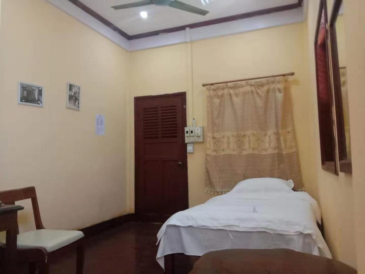 Green Land Hotel Ban Nongdouang Екстериор снимка