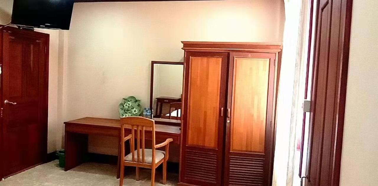 Green Land Hotel Ban Nongdouang Екстериор снимка